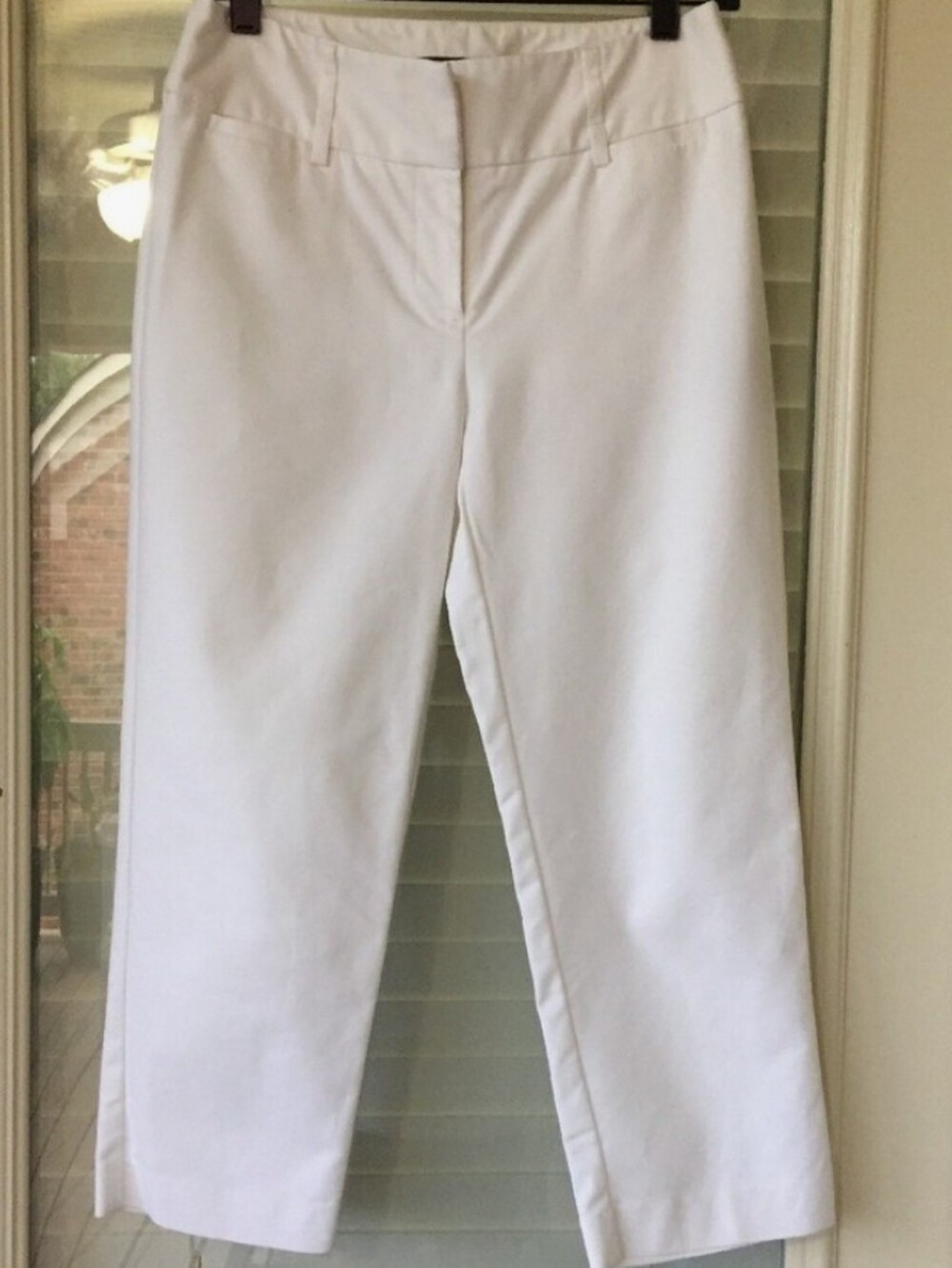 Dana Buchman Signature Women's White Cropped Straight Leg Pants